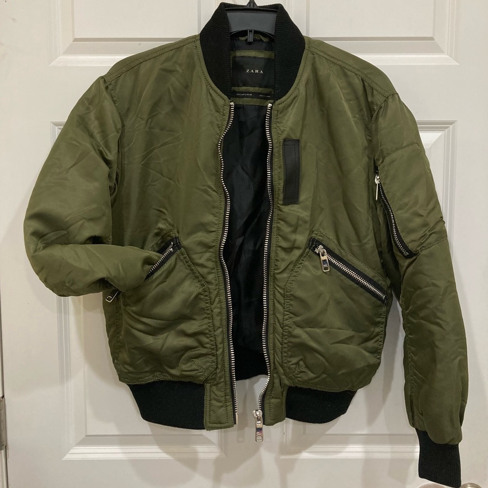 Zara bomber jacket Excellent condition army green with chrome / leather accents